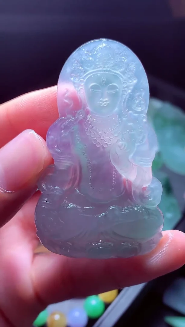 未镶嵌定制翡翠预*?毛货翡翠定制
