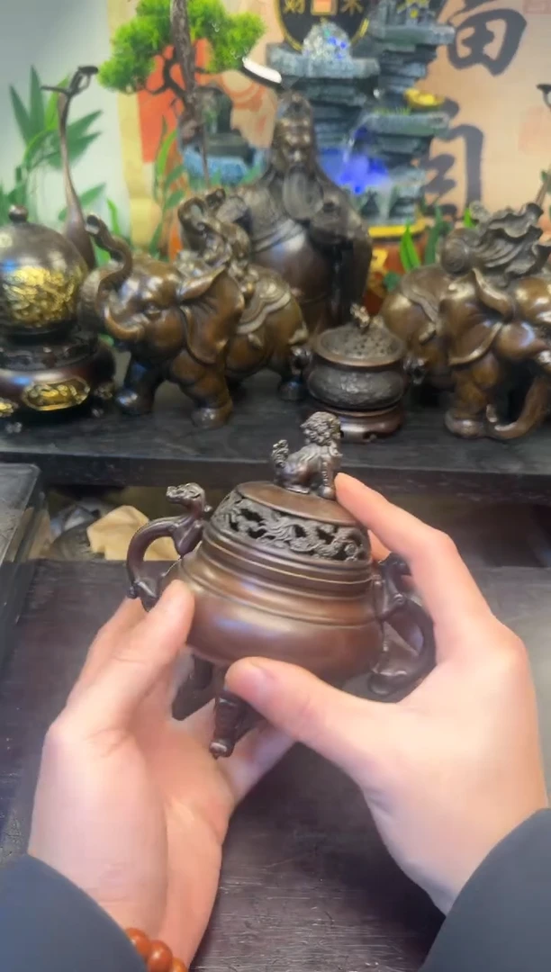 买铜就来旺铜杂货铺！（三足象鼻帝王炉）