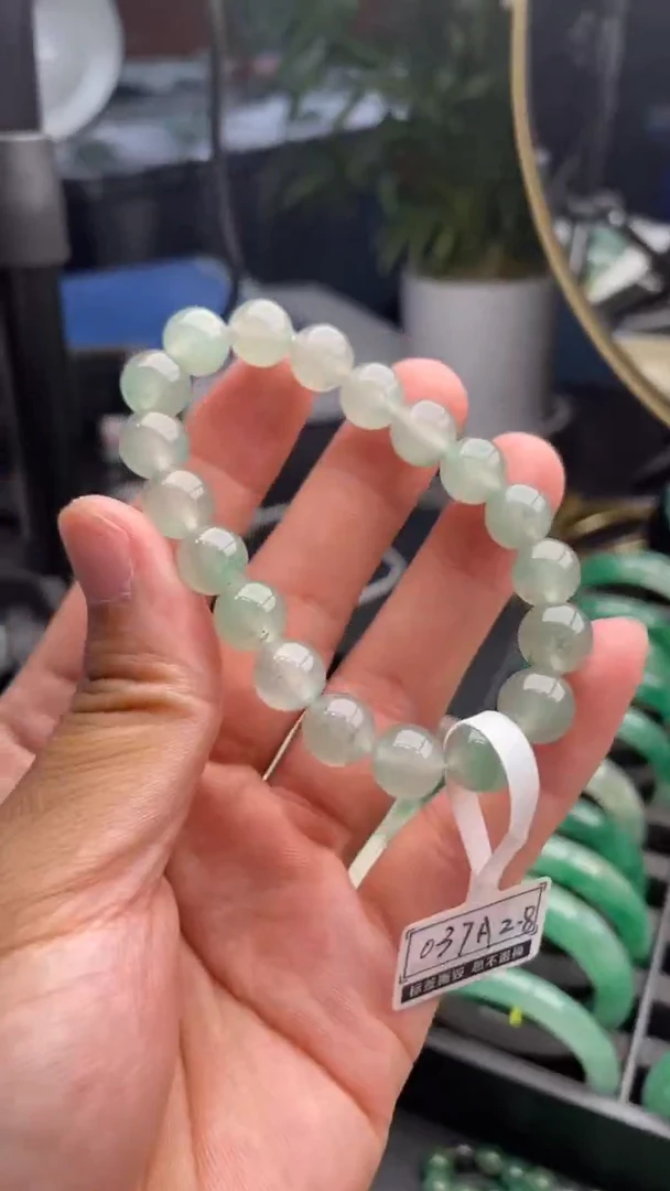 石英质玉手串未镶嵌非洲翠手串多样性发其一