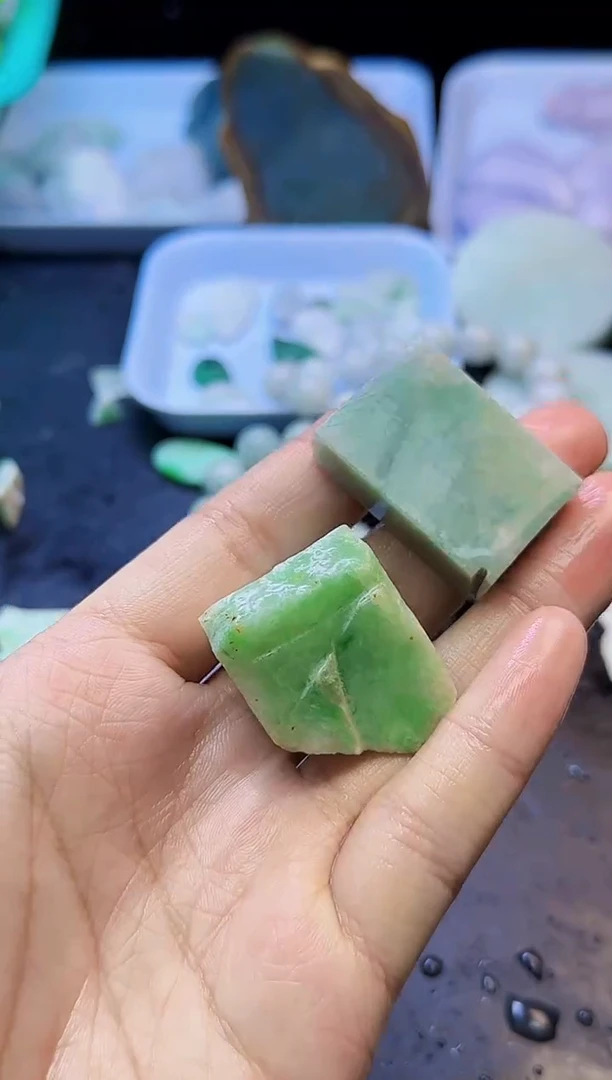 颈饰未镶嵌翡翠036天然A货翡翠