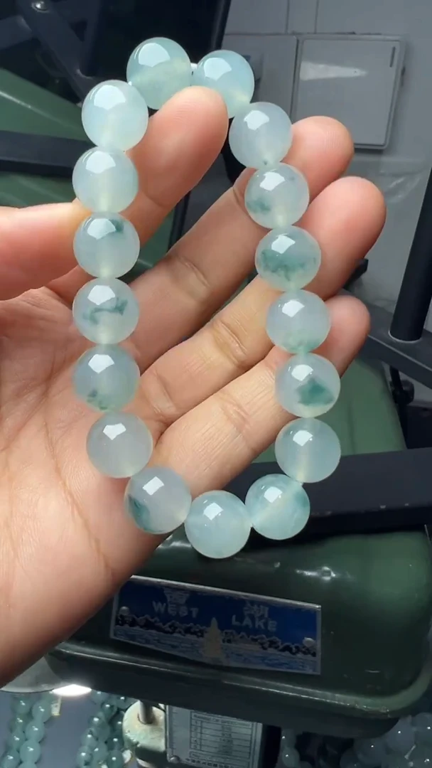 未镶嵌手串翡翠缅甸翡翠A货卡12＋