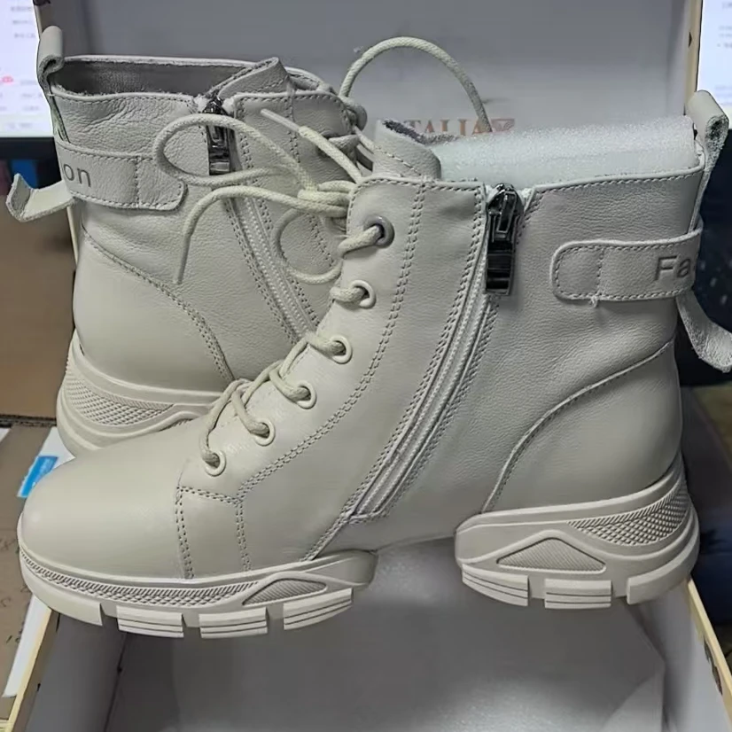 7059女士 马丁靴