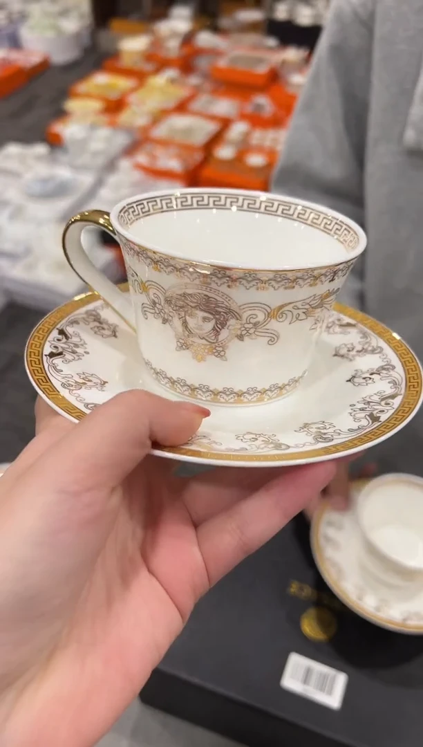 【闪购商品】杯H617--------------