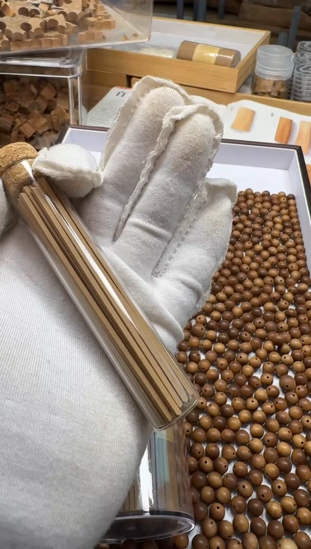 【闪购商品】檀香木其他老山檀香四剖料小金条10克