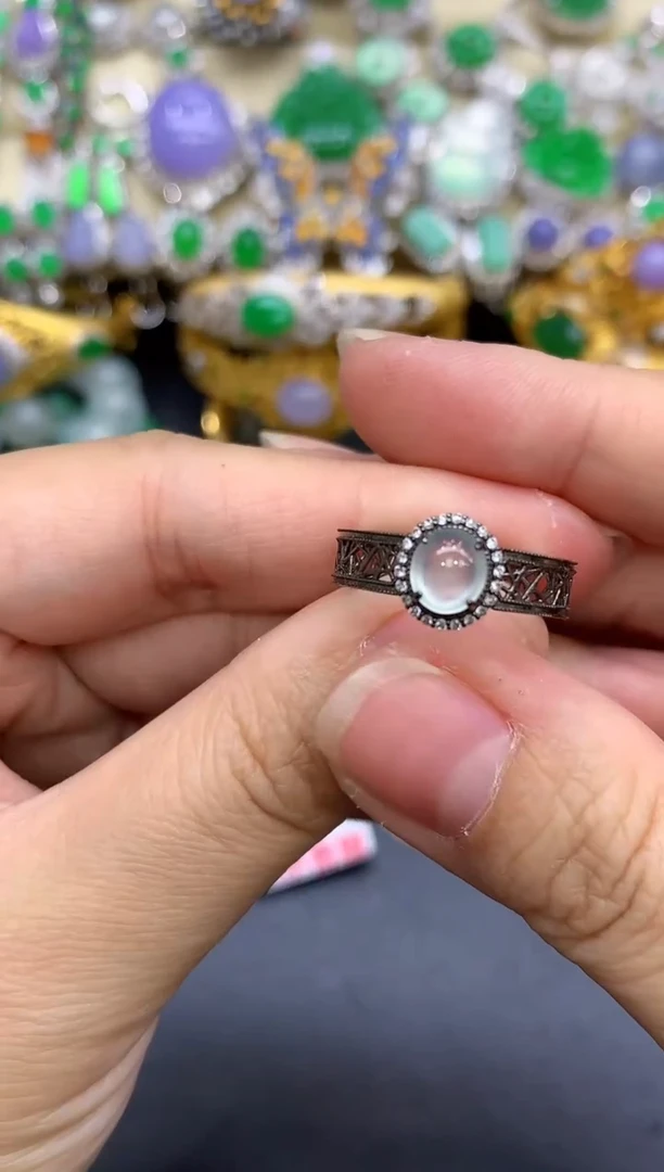 18K金镶嵌戒指翡翠297-中国好珍宝