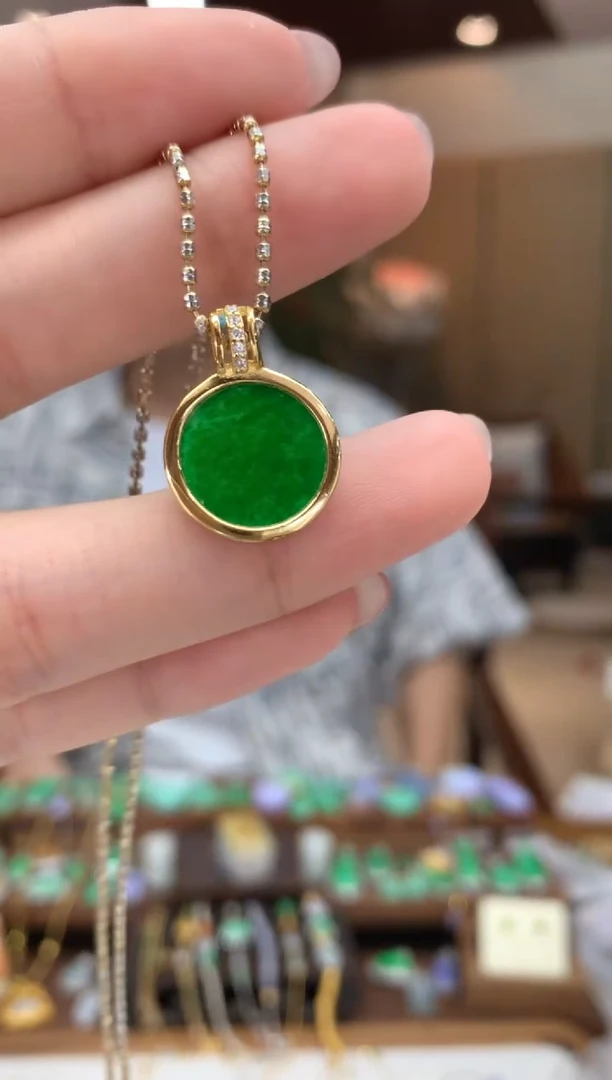 翡翠未镶嵌吊坠(不含链)圆牌