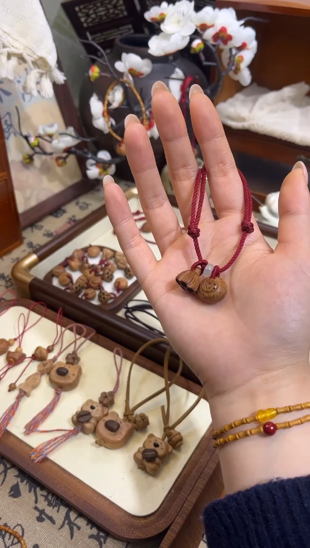 手串桃核【桃缘行】红绳「福气莲莲」桃木桃核辟、挡、驱、护 红绳可调节