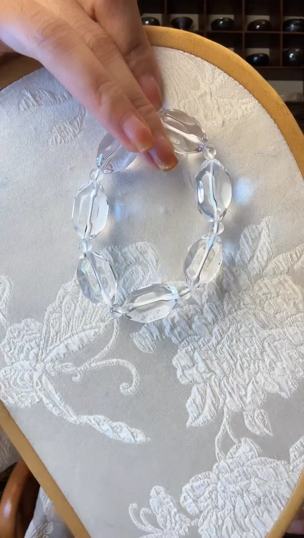 未镶嵌颈饰水晶国风