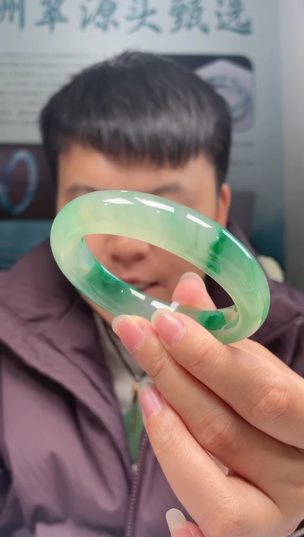 【闪购商品】石英质玉手镯合金非洲翠手镯多样性发货