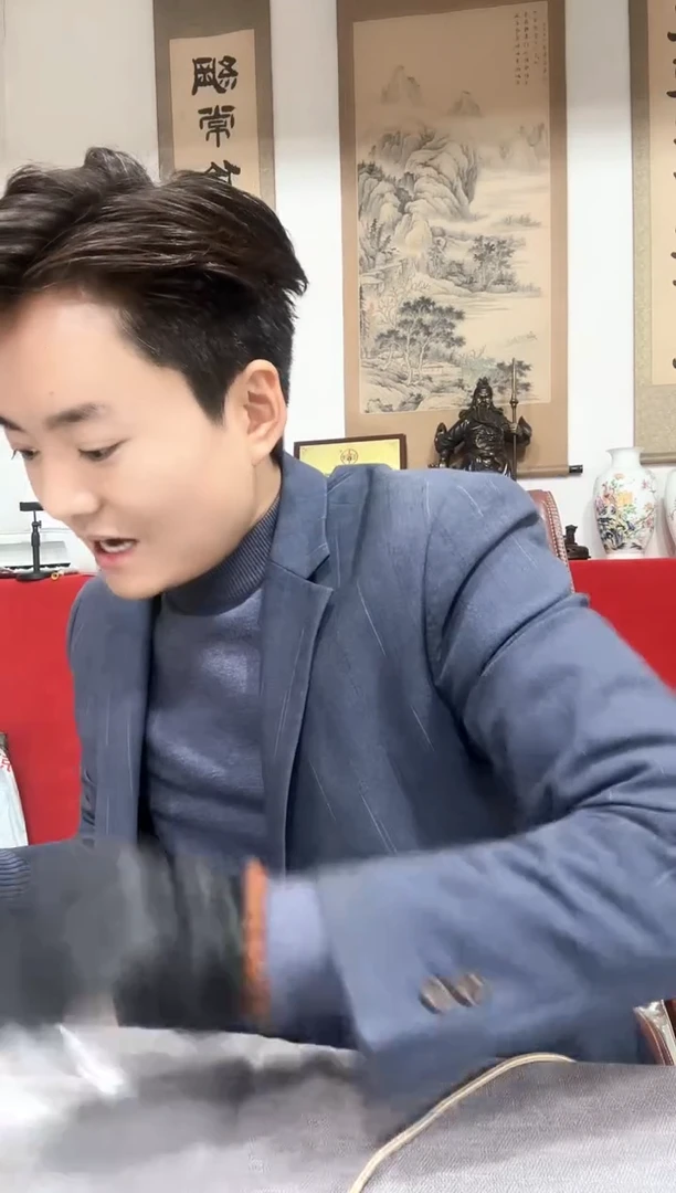 QQ冠号   捆拆豹子号