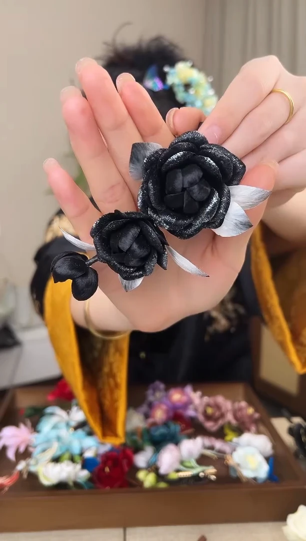 刺绣黑色玫瑰边夹
