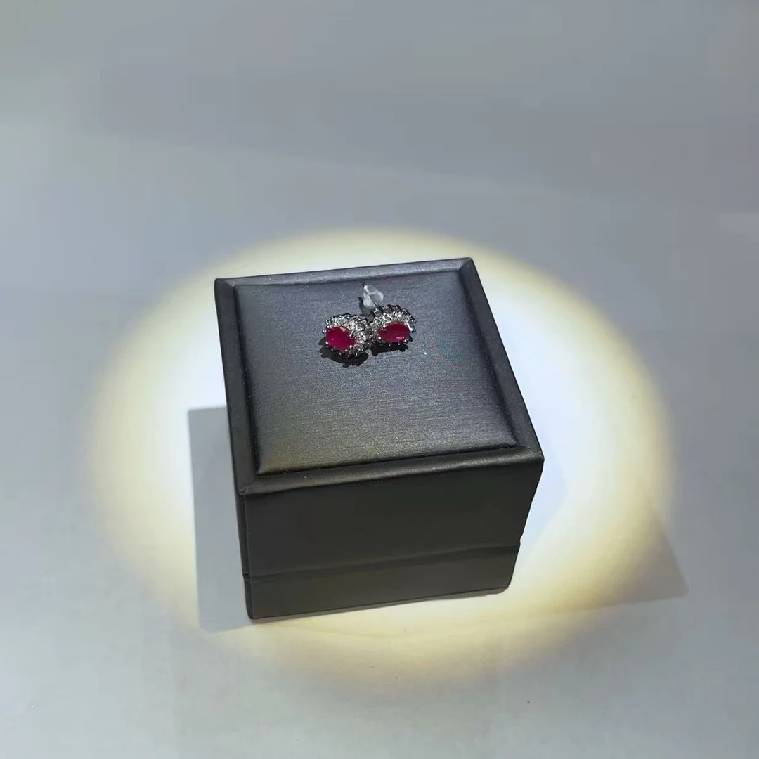 铜合金耳饰 A49精工典藏培育红宝精致日常款耳钉