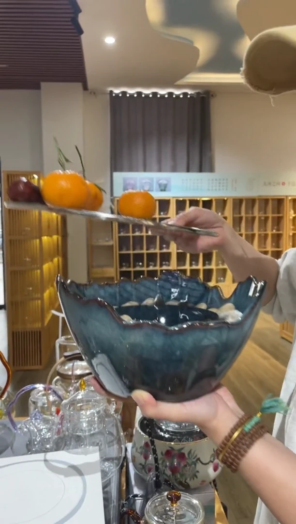 手工艺品玻璃围炉陶总堂蓝色