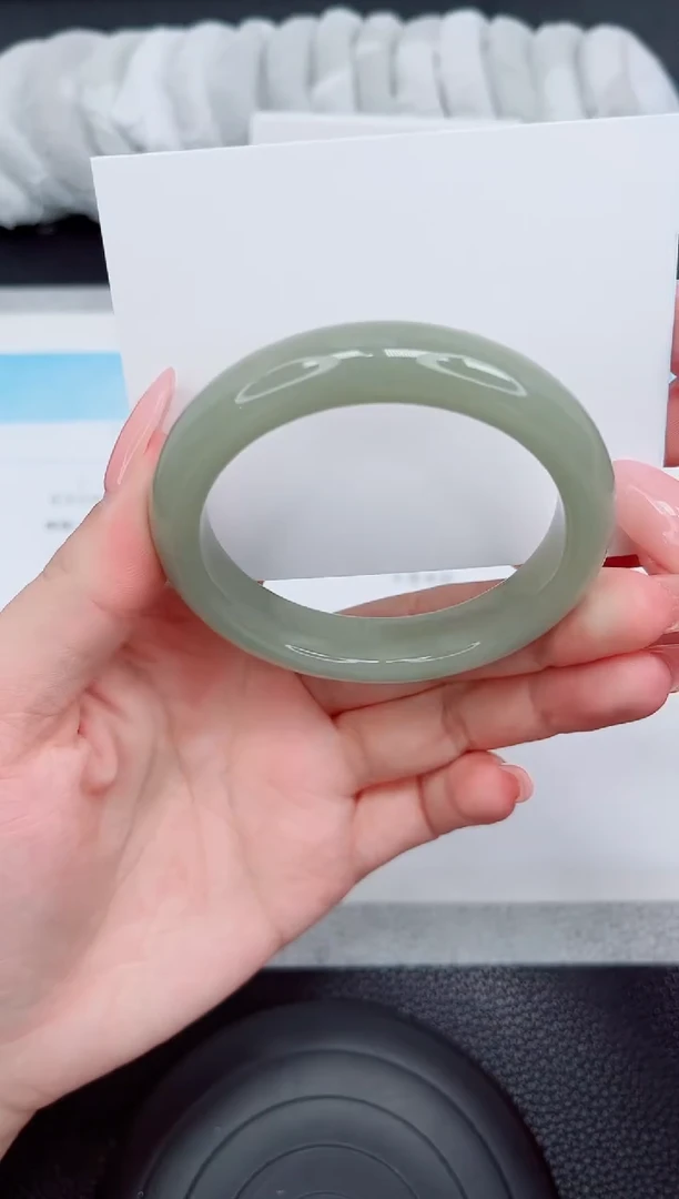 石英质玉手镯未镶嵌51-55.9