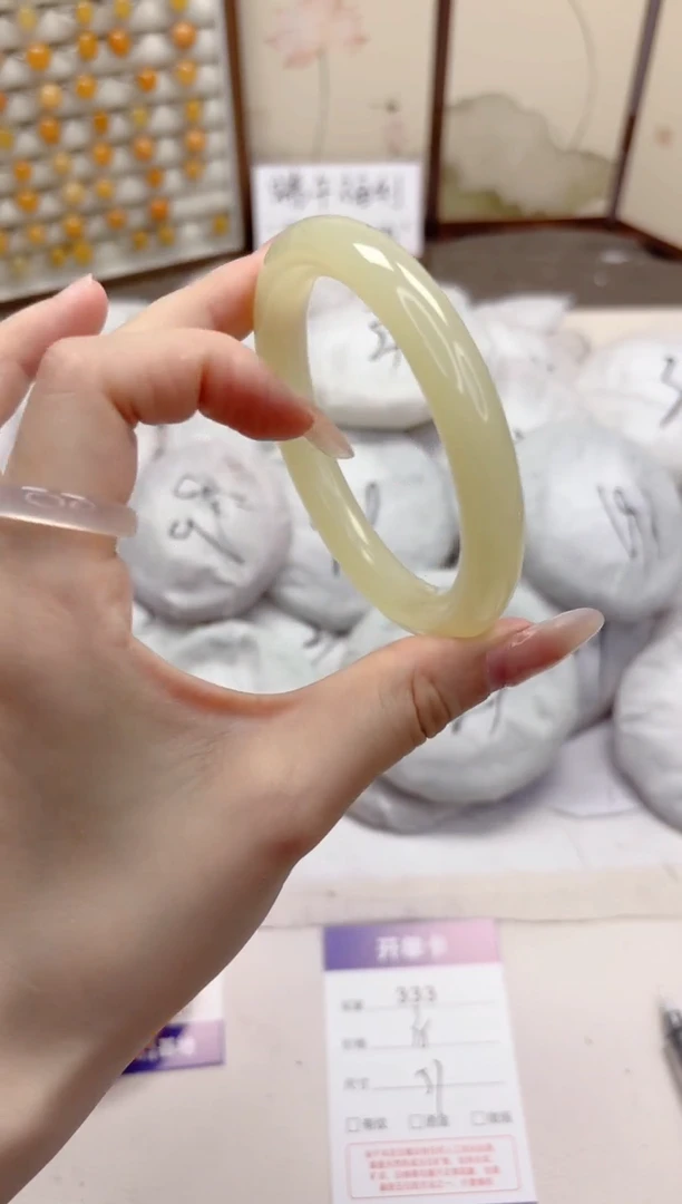 石英质玉手镯未镶嵌333-晴水-圈口57