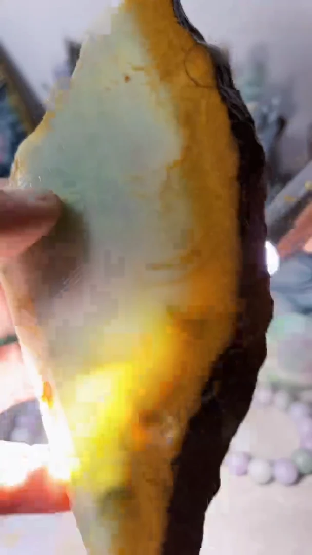 【闪购商品】翡翠吊坠(不含链)未镶嵌A73