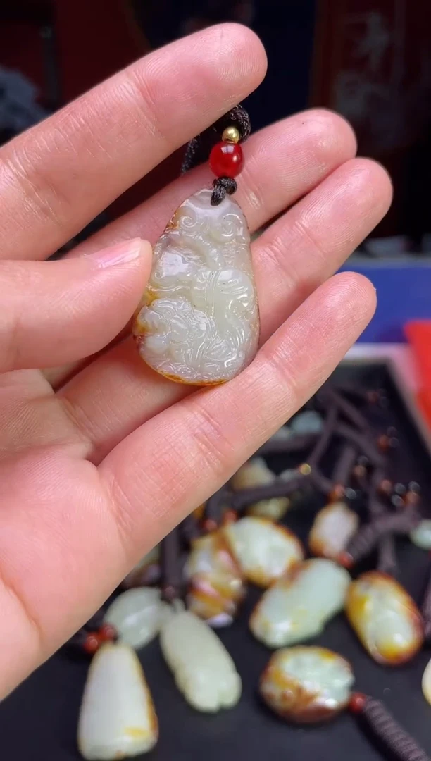 颈饰未镶嵌和田玉123