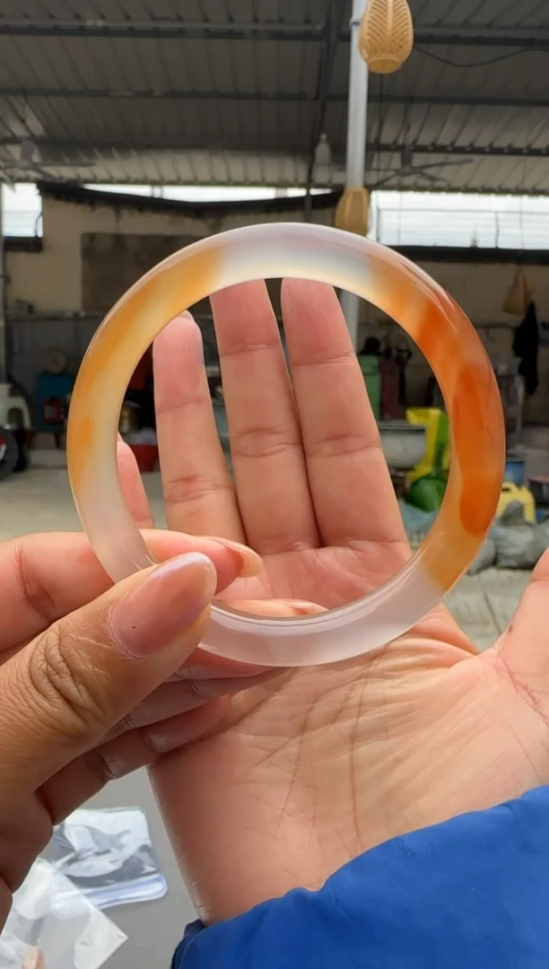 未镶嵌手镯南红玛瑙原矿无优化干掌冰飘手镯w