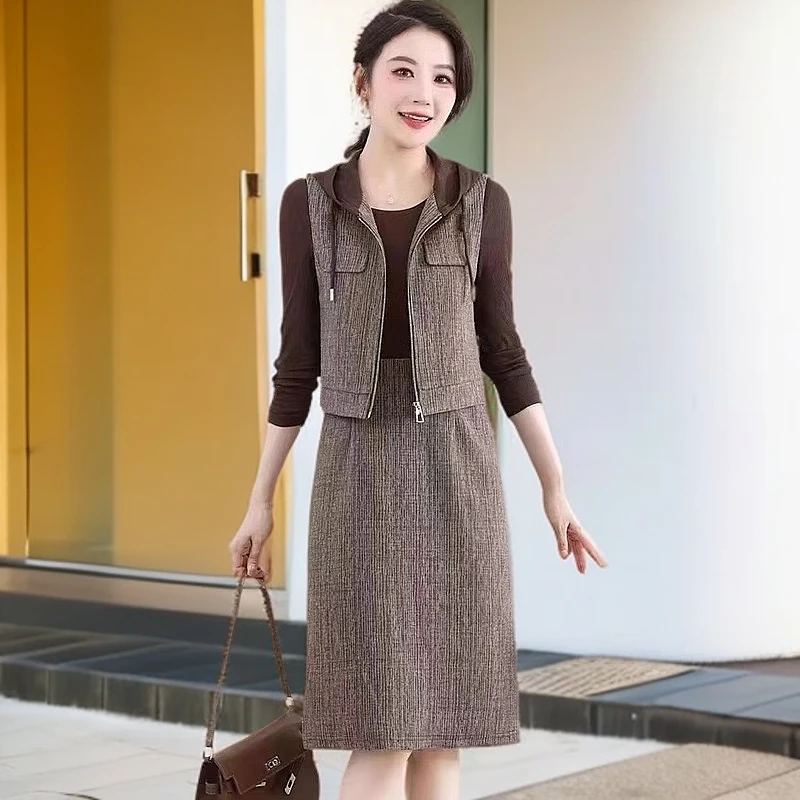 时尚修身显瘦气质两件套裙百搭休闲套装2025年新款妈妈时尚套装女