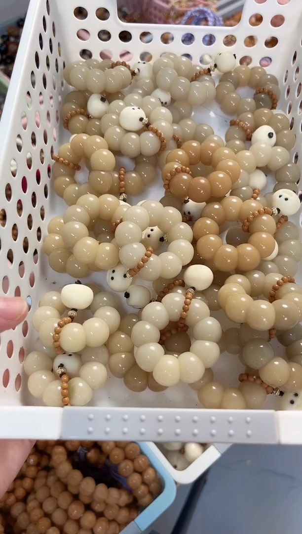 手串菩提根/象牙果菩提根蒜瓣大肠太阳馒头仔手捻多样性发货（浅）