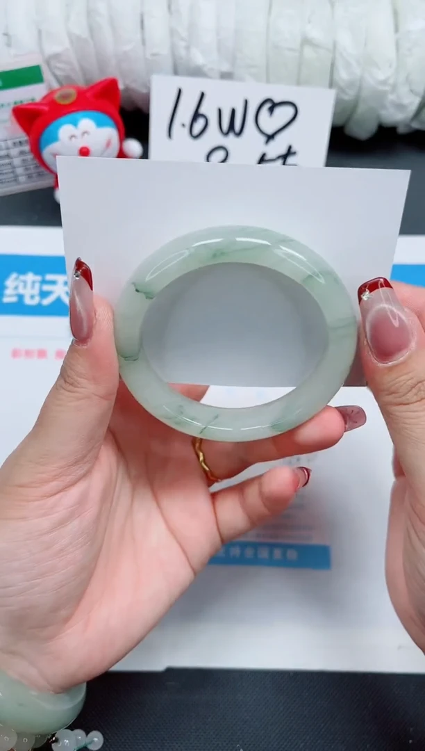 【闪购商品】石英质玉手镯未镶嵌244