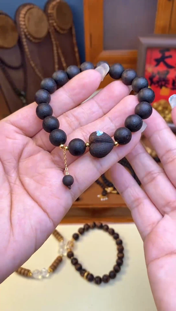 降真香其他屁桃款 降真香10手串