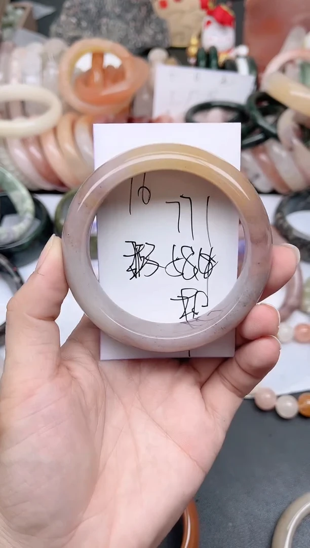 未镶嵌手镯石英质玉771