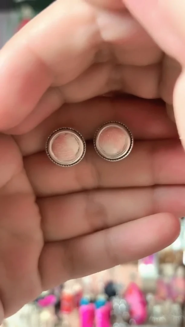 彩云南阁非遗老绣饰品5221*