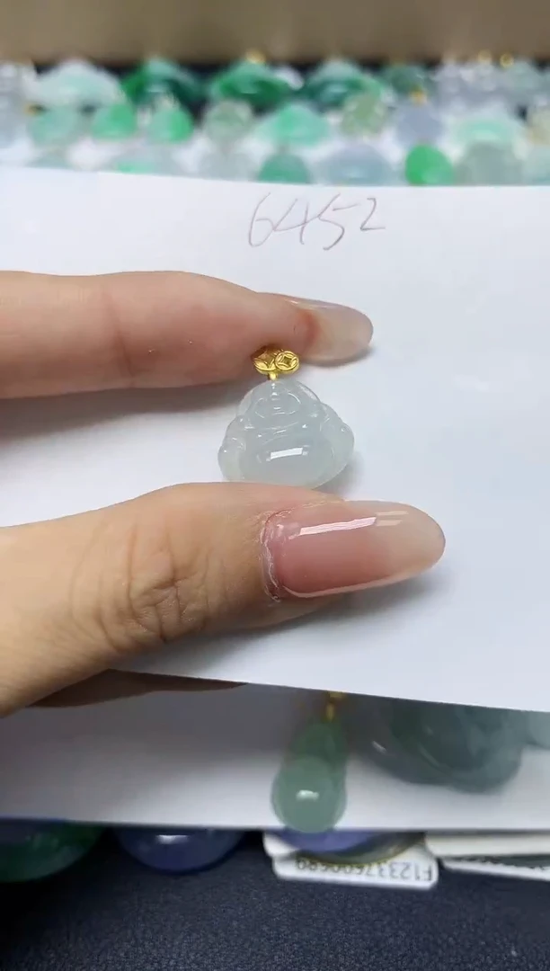 翡翠未镶嵌颈饰天然缅甸翡翠A货