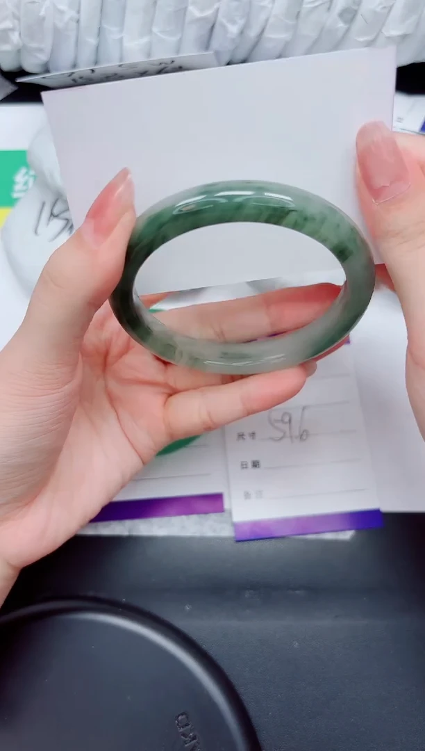 石英质玉手镯未镶嵌93-59.6