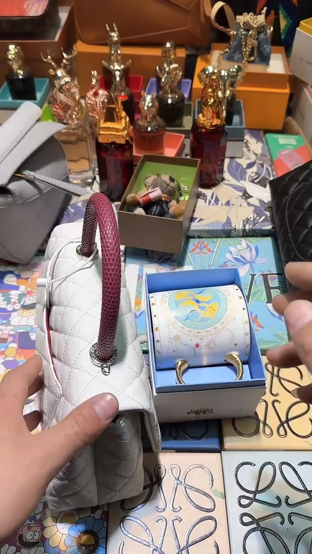 【闪购商品】瓷片11111111111111