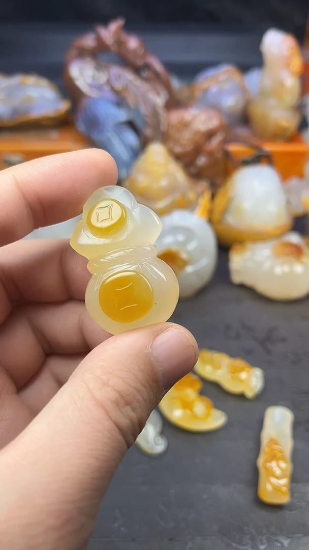 【闪购商品】玛瑙/玉髓吊坠未镶嵌1