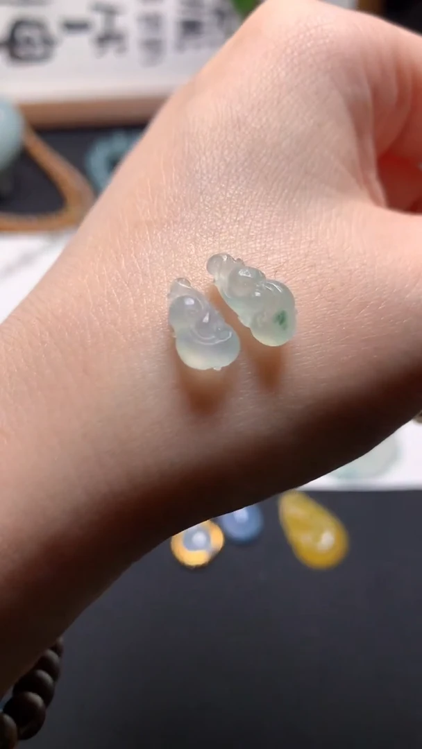 未镶嵌定制翡翠0869713011