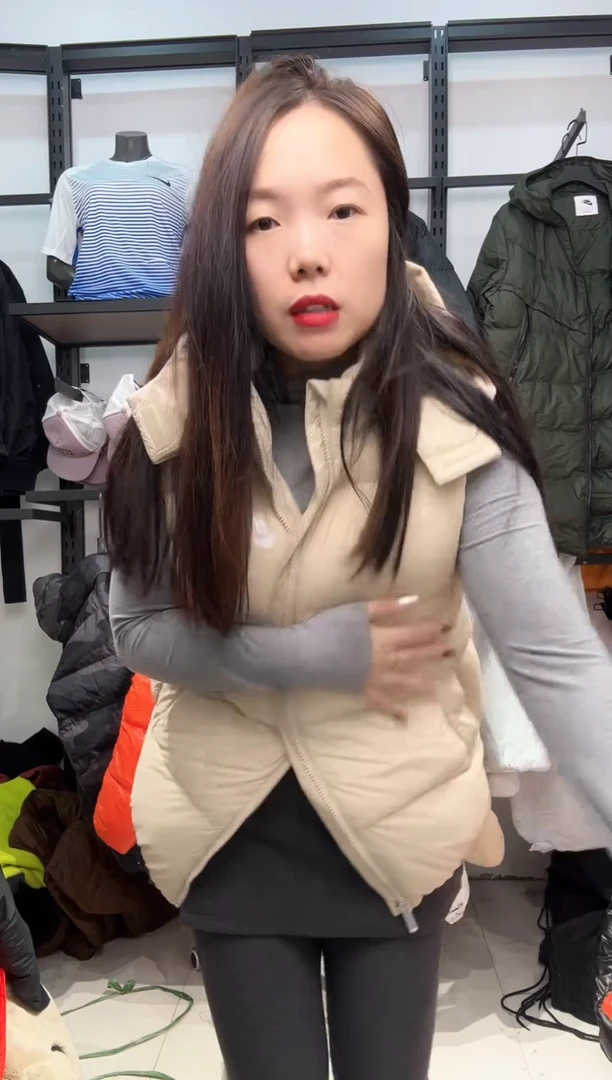 2357   编码  瑕疵直播间过款为准 尺码  · 160L 大童
