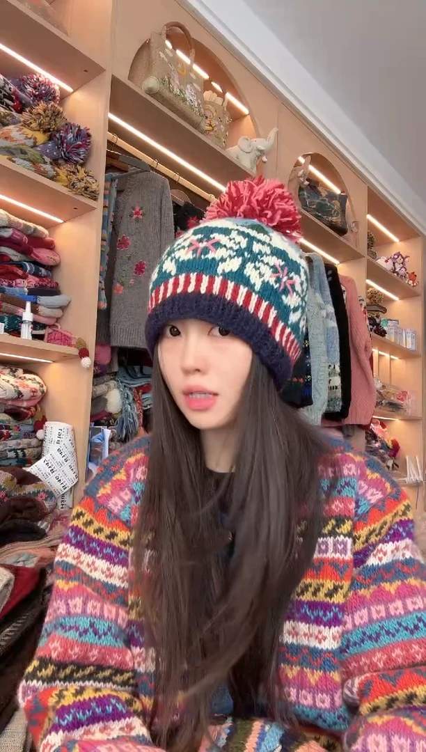 羊毛蓝色雪花帽