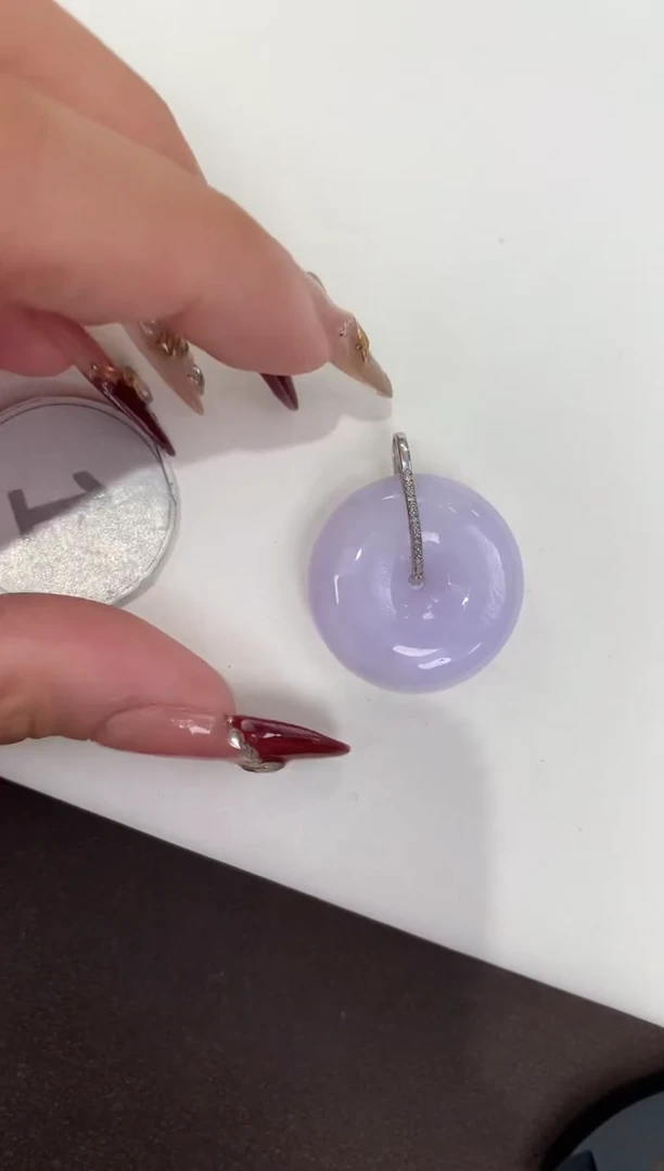 颈饰18K金镶嵌翡翠天然缅甸a货翡翠