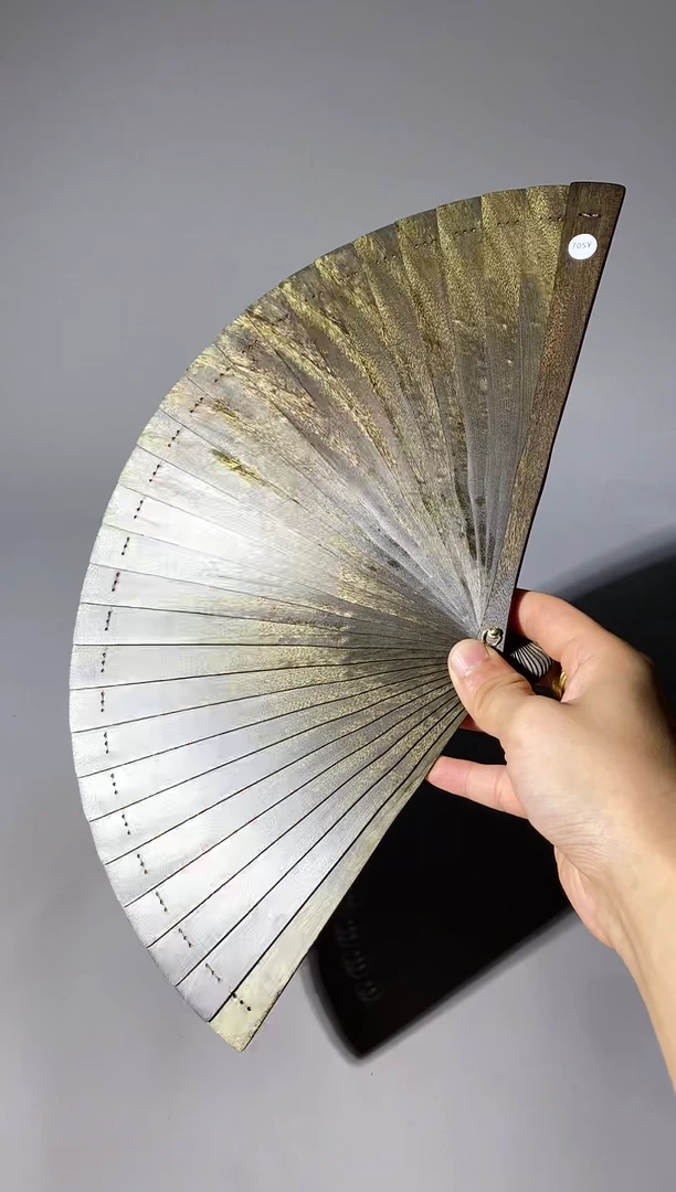 金丝楠705号21cm小叶桢楠扇子