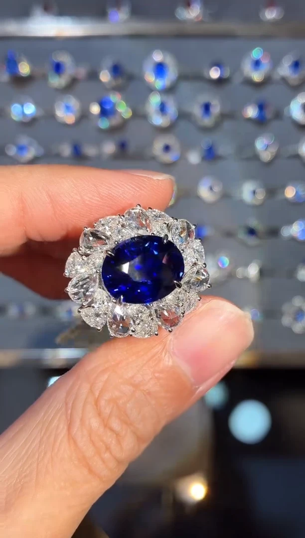 戒指蓝宝石18K金镶嵌【闪购】10.39ct/七天鉴赏/皇家蓝