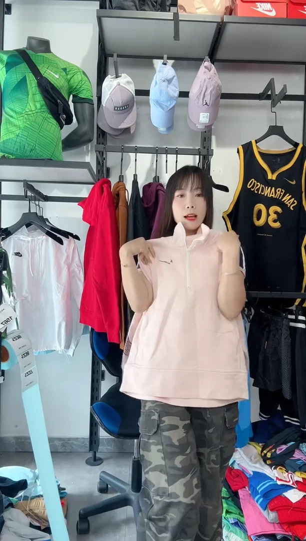 1237  编码 瑕疵款直播间过款为准 尺码M