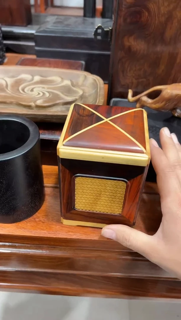 手拉茶叶罐11111