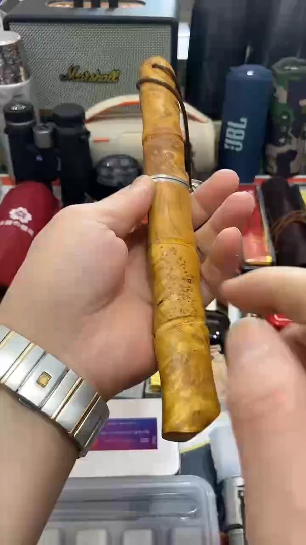 瓷片闪购商品 如图所示