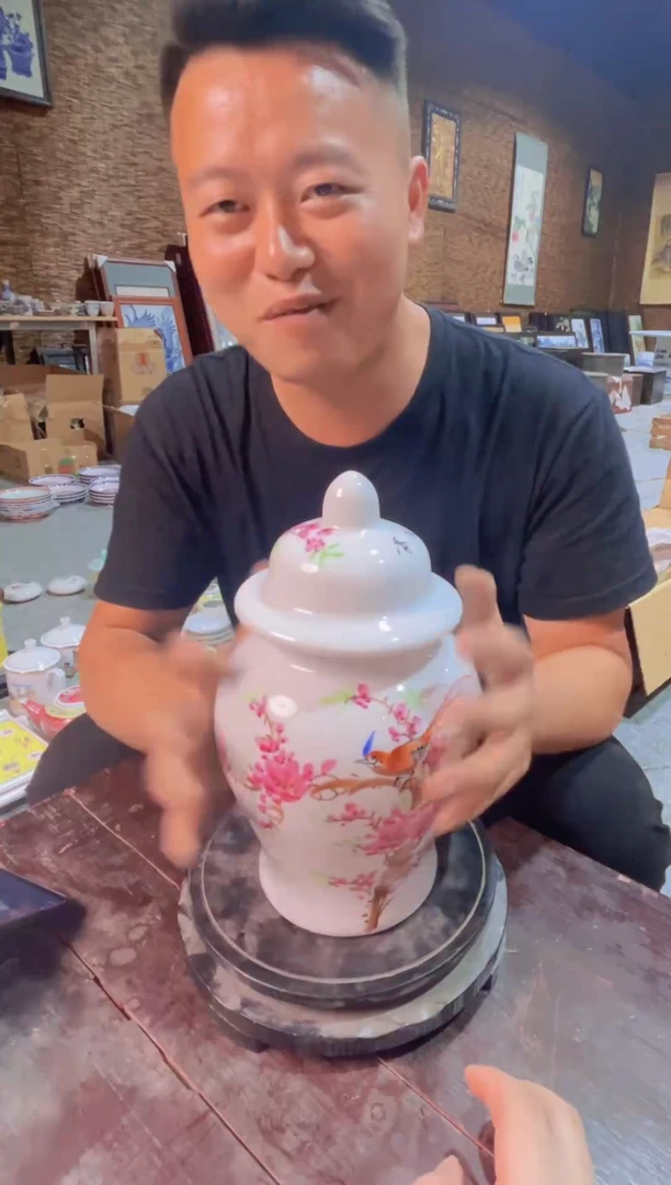 摆件景德镇陶瓷摆件F674