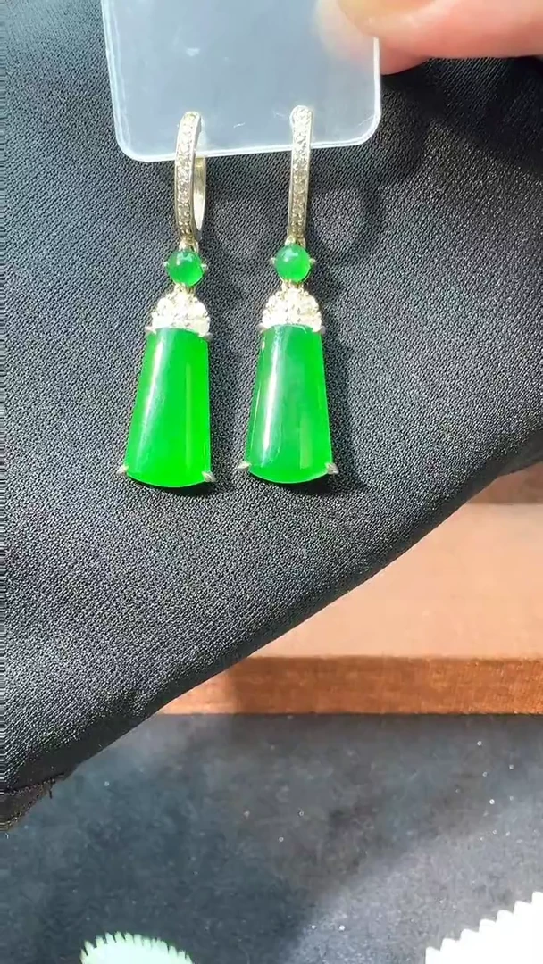 未镶嵌定制翡翠0232346280