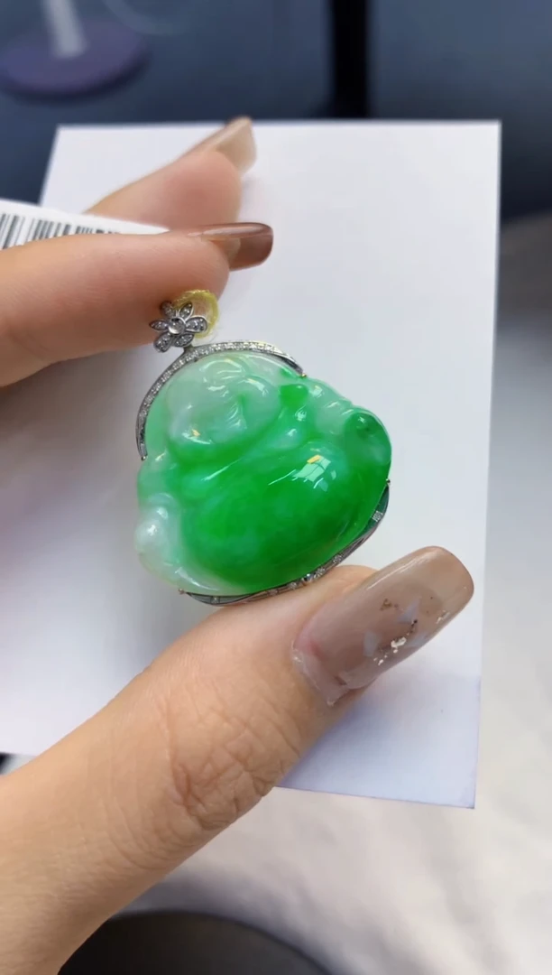 颈饰18K金镶嵌翡翠天然A货翡翠百元以上9元证书费自理