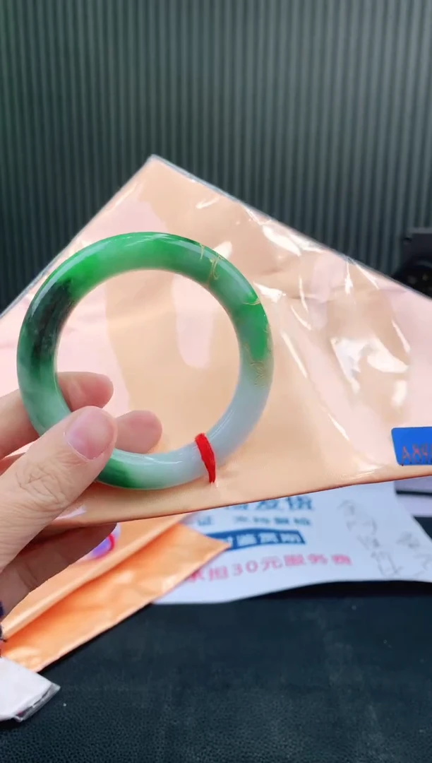 未镶嵌手镯翡翠111