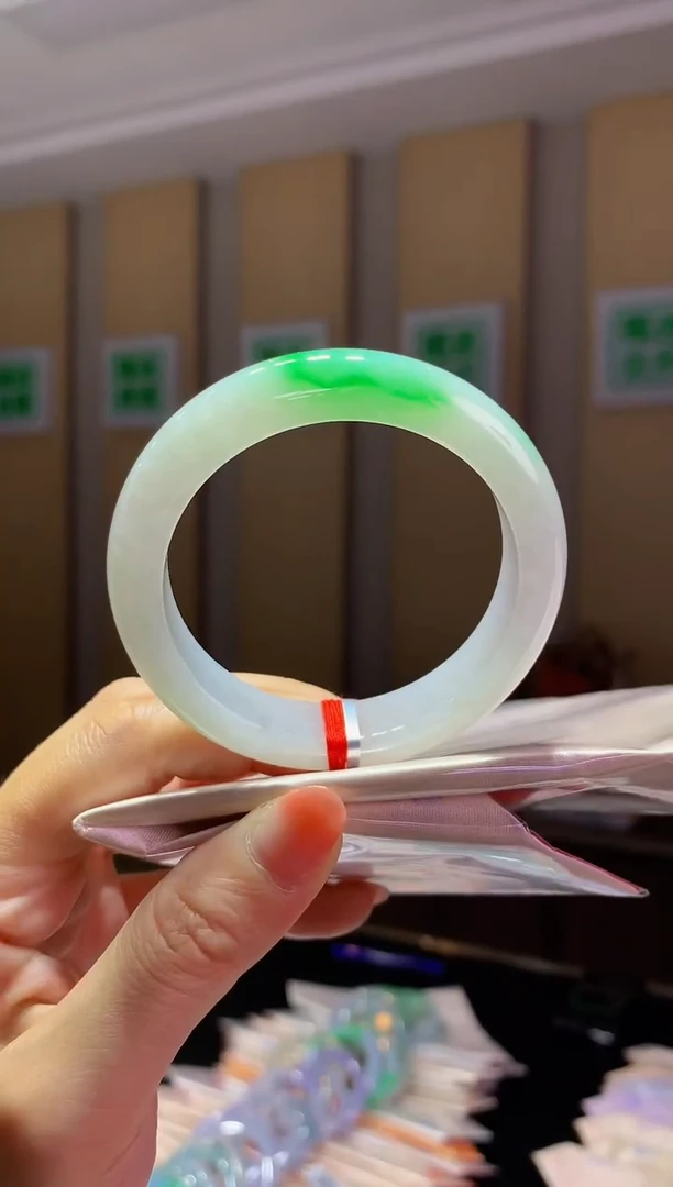 未镶嵌手镯翡翠-C195 圈口51.9