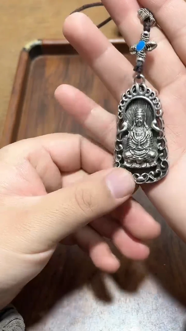 【闪购商品】檀香木精品推荐观音牌吊坠