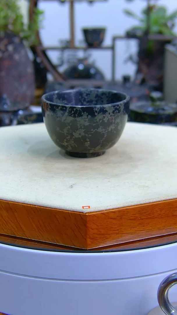 【闪购商品】奢上奢梅花玉茶具
