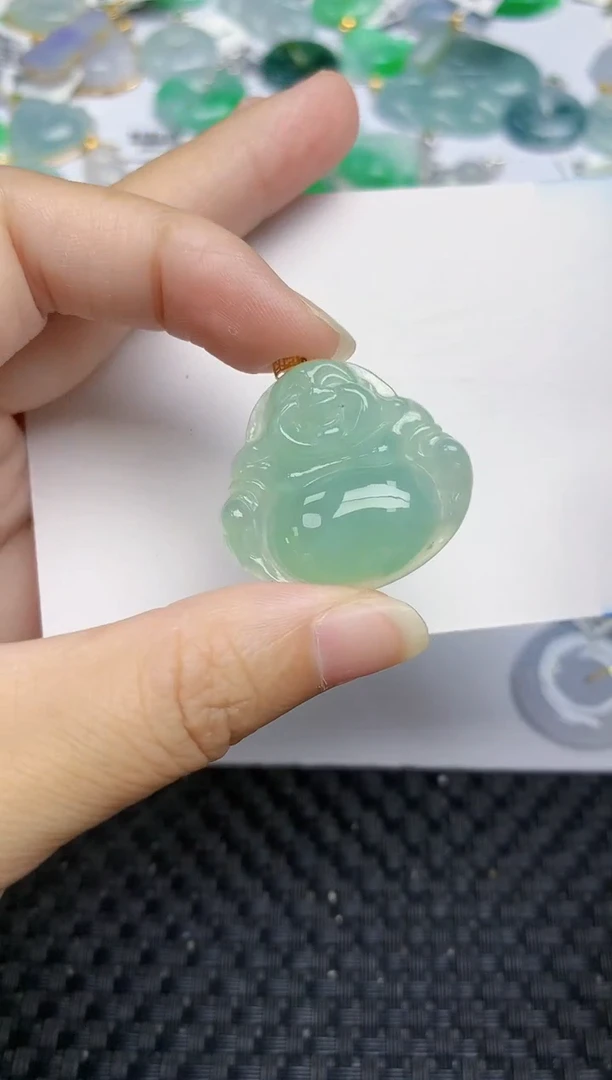 翡翠18K金镶嵌颈饰天然翡翠A货
