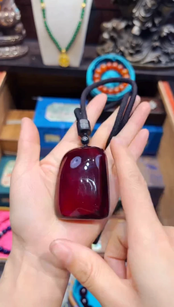 【闪购商品】血珀裸石未镶嵌欣妹专属精选链接a